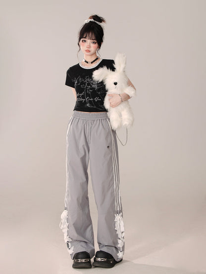 Schwarze Oberteile mit kurzem Design von Little Short Angel