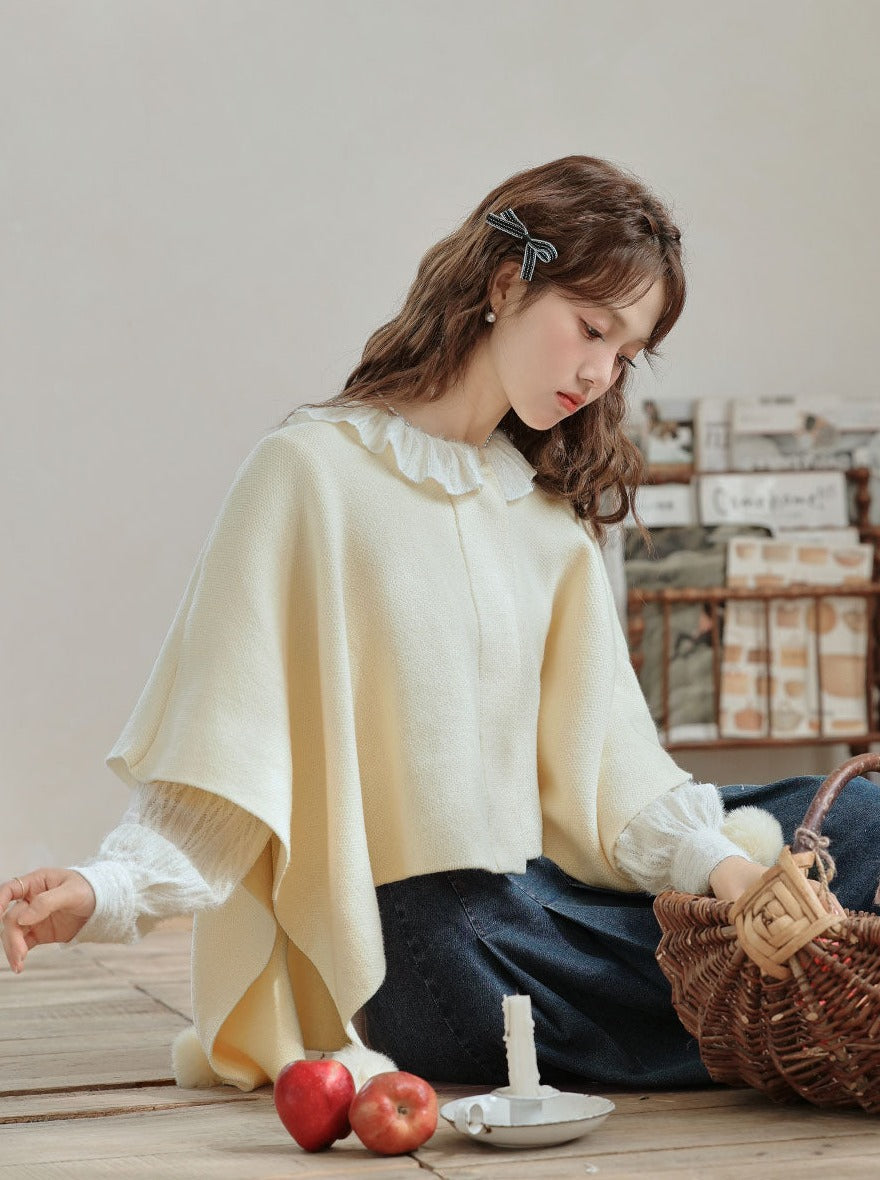 ファーケープ、マント、ポンポン