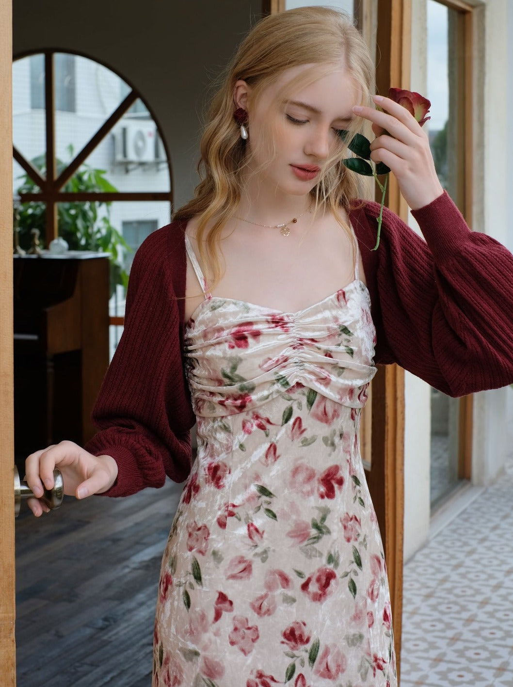 レトロドレス フラワーサスペンダー チェリーレッド