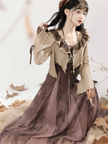 Kleiderstil + kurzes Camisole-Cardigan mit ethnischen Rüschen