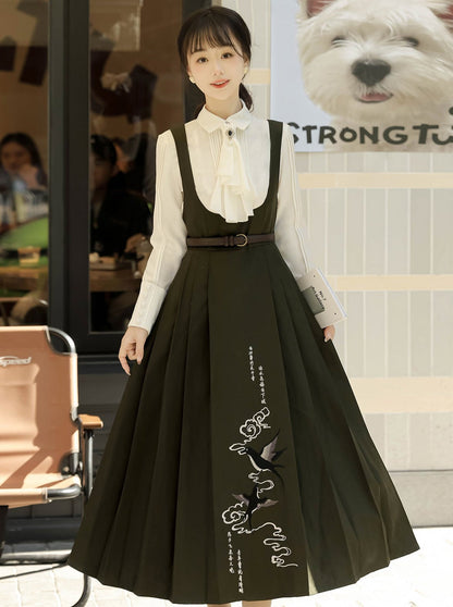 China Short Cape + Skirt Pleated + Retro Blouse