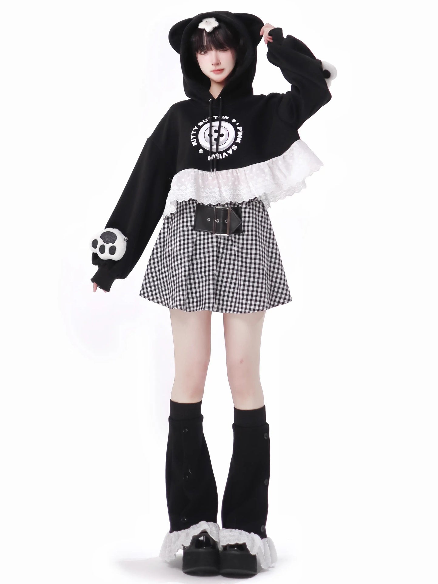 Plash Schwarzer Anzug mit langem Rock und Schweißband