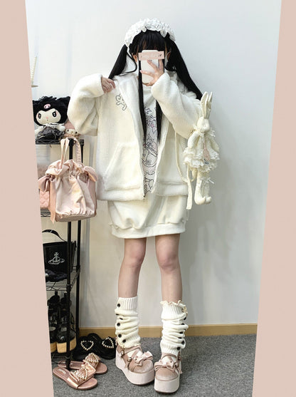 Mine – Langer Samt-Sneaker mit Riemenmuster