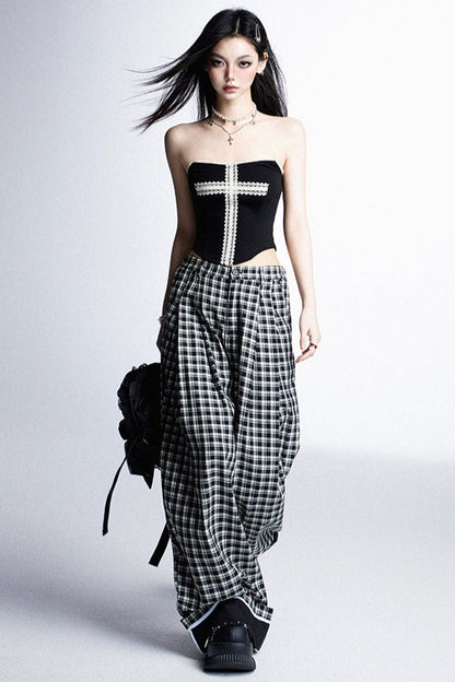 レッグチェックとブラックパンツ ホワイトワイド