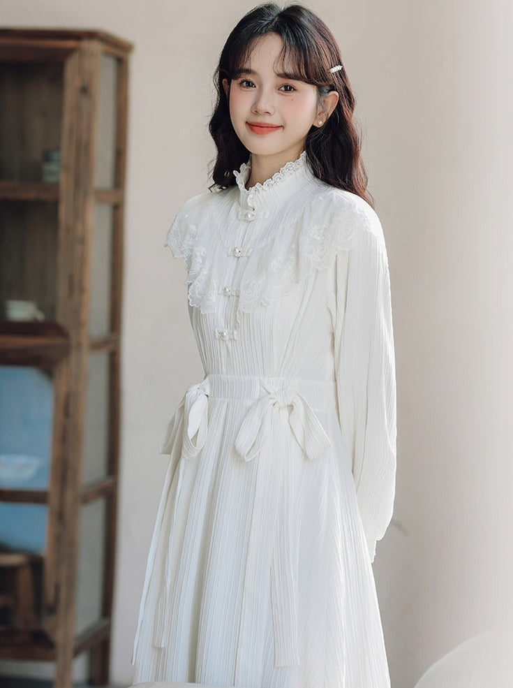 Spitzenkleid aus China mit Schleife in der Taille