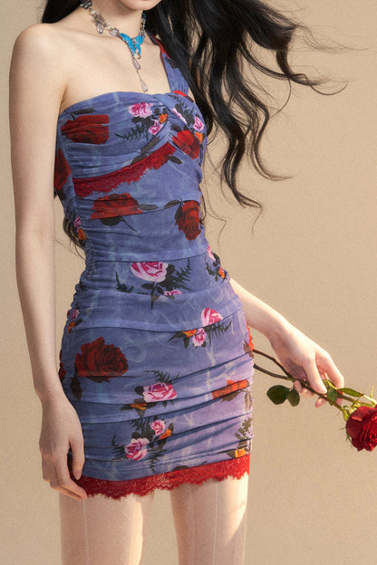 Enges Kleid Blume Retro Eleganz