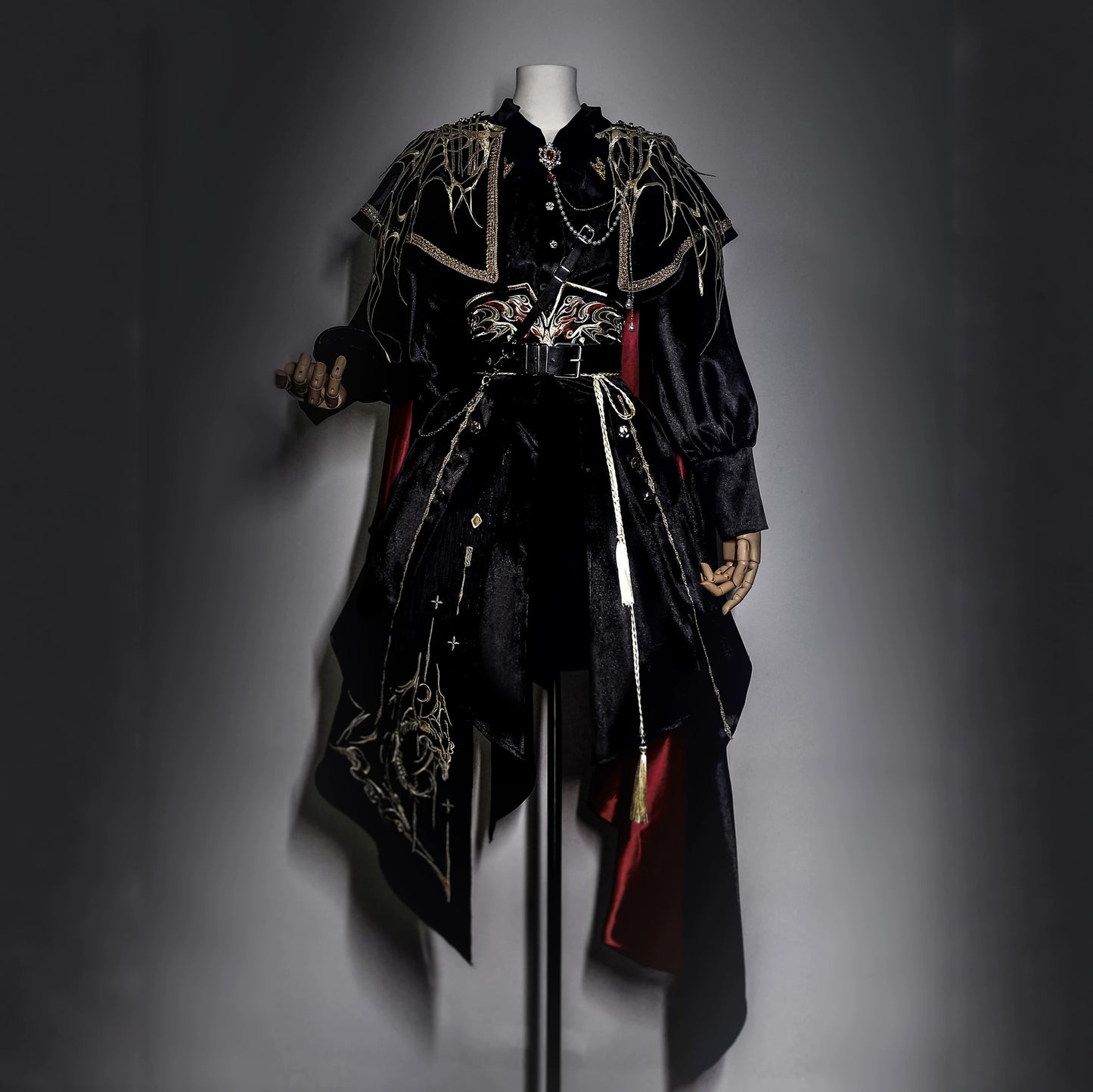 Hanfu Military Lolita Set Embroidered Cape Shirt & Pants - Long Yao