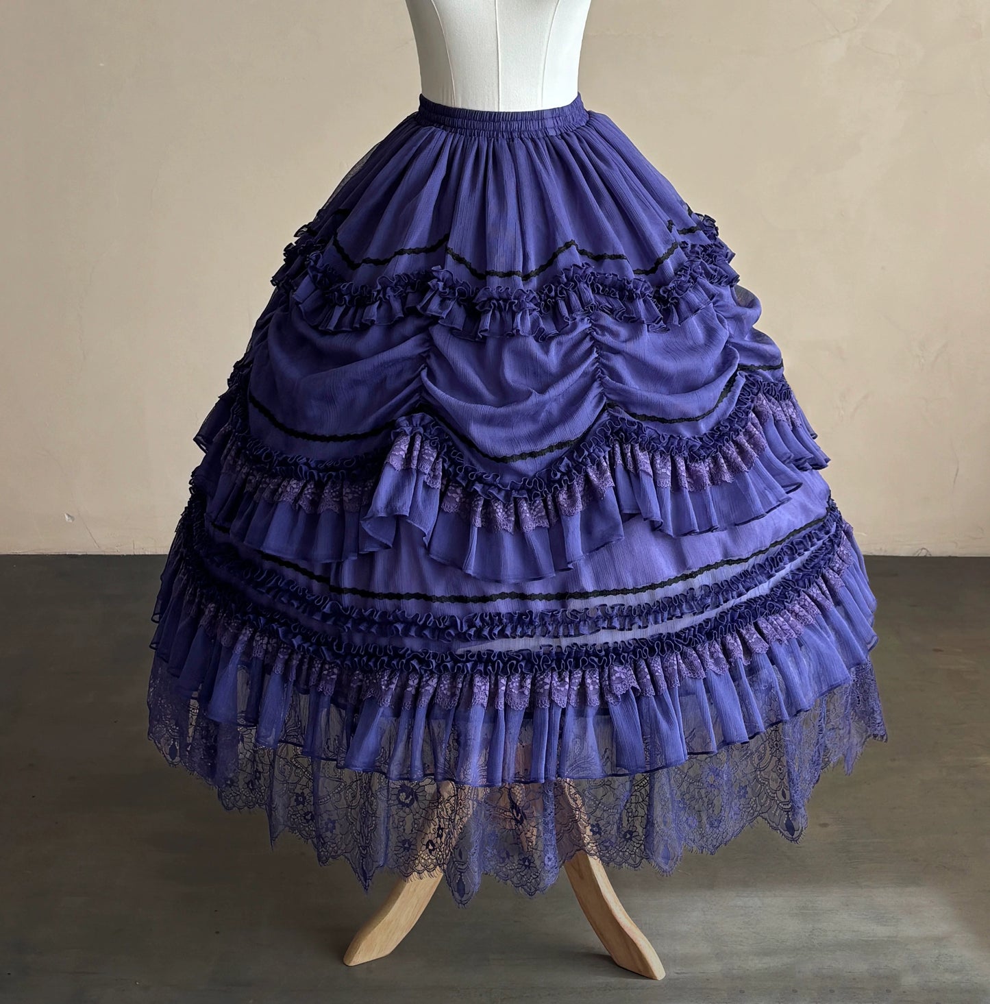 Ilyiana Iris Lolita Set – Top / Corset / Skirt / Bonnet