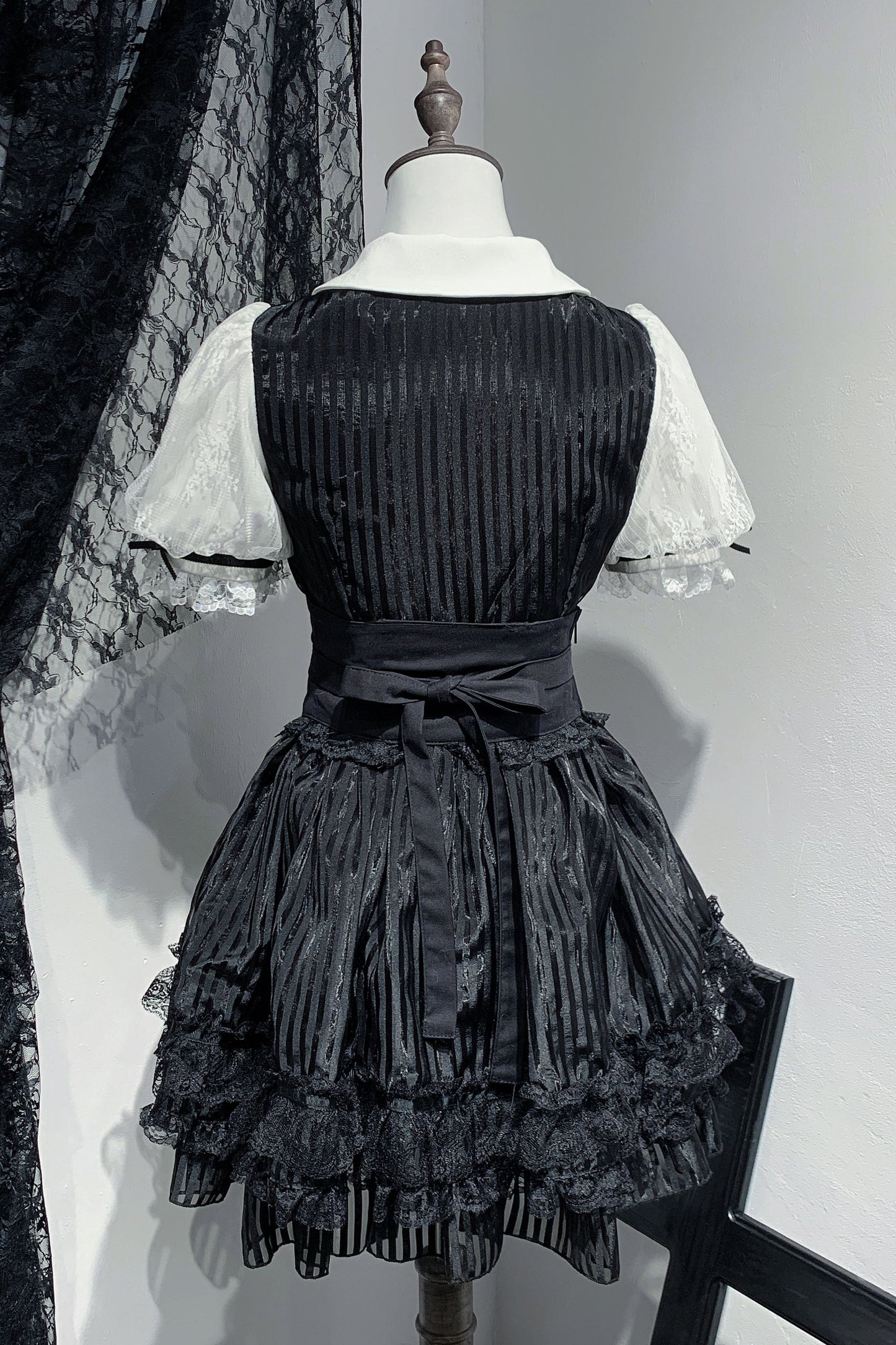 Sweet Mine Reservations Spitzenkleid