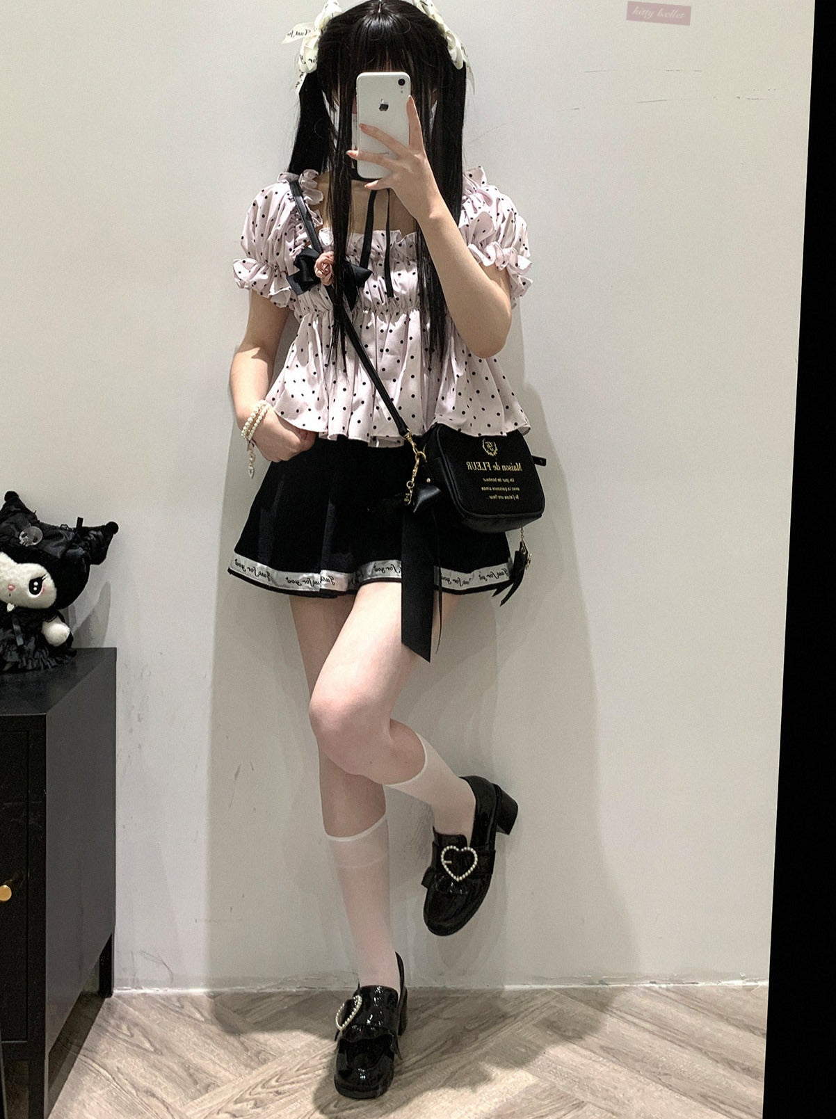 Loose Love Freizeitshorts aus Spitze