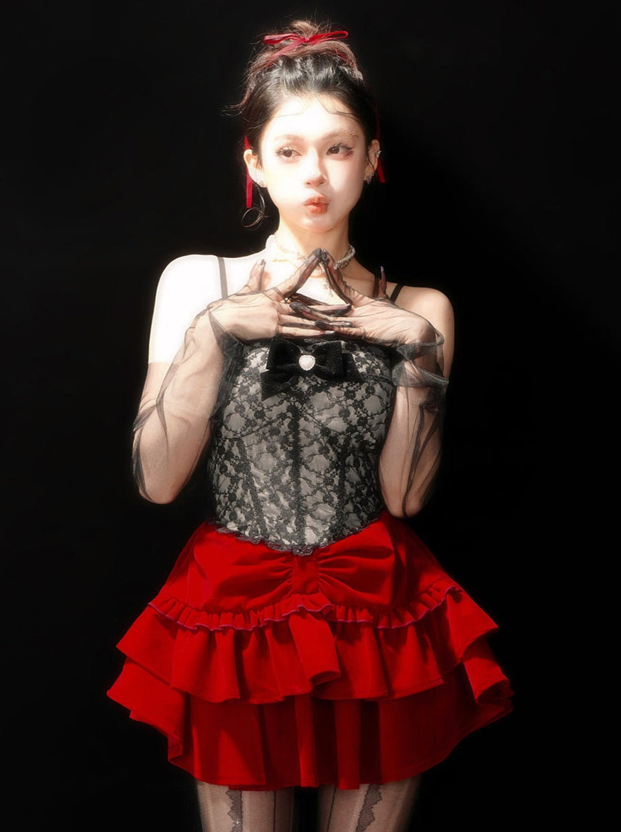 Transparentes Kleid mit Spitzenschleife