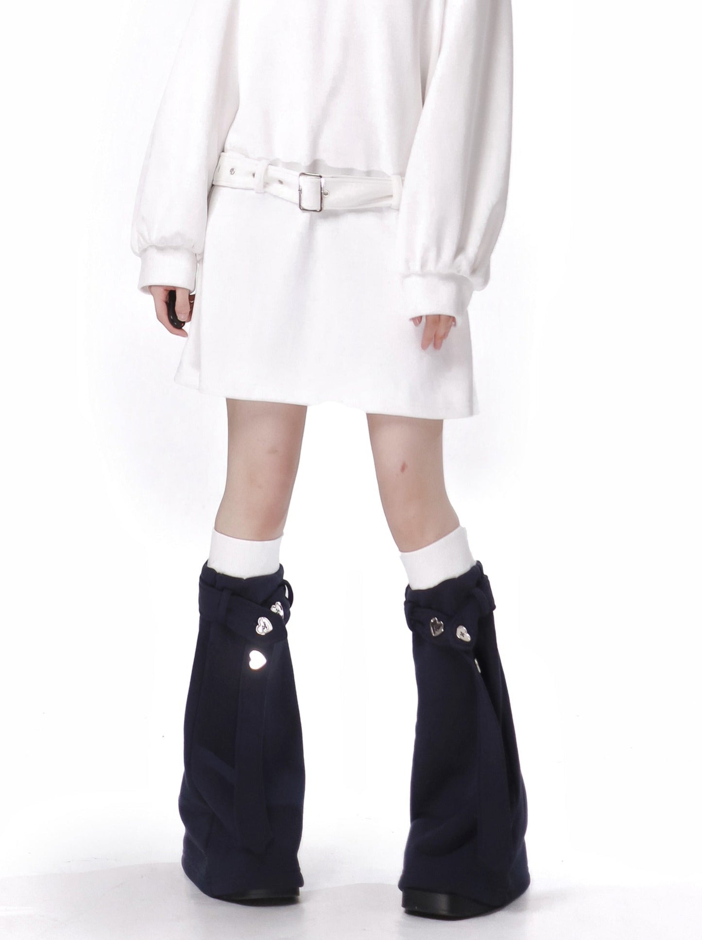 Capricenvy – Blauer College-Anzug im neuen Stil