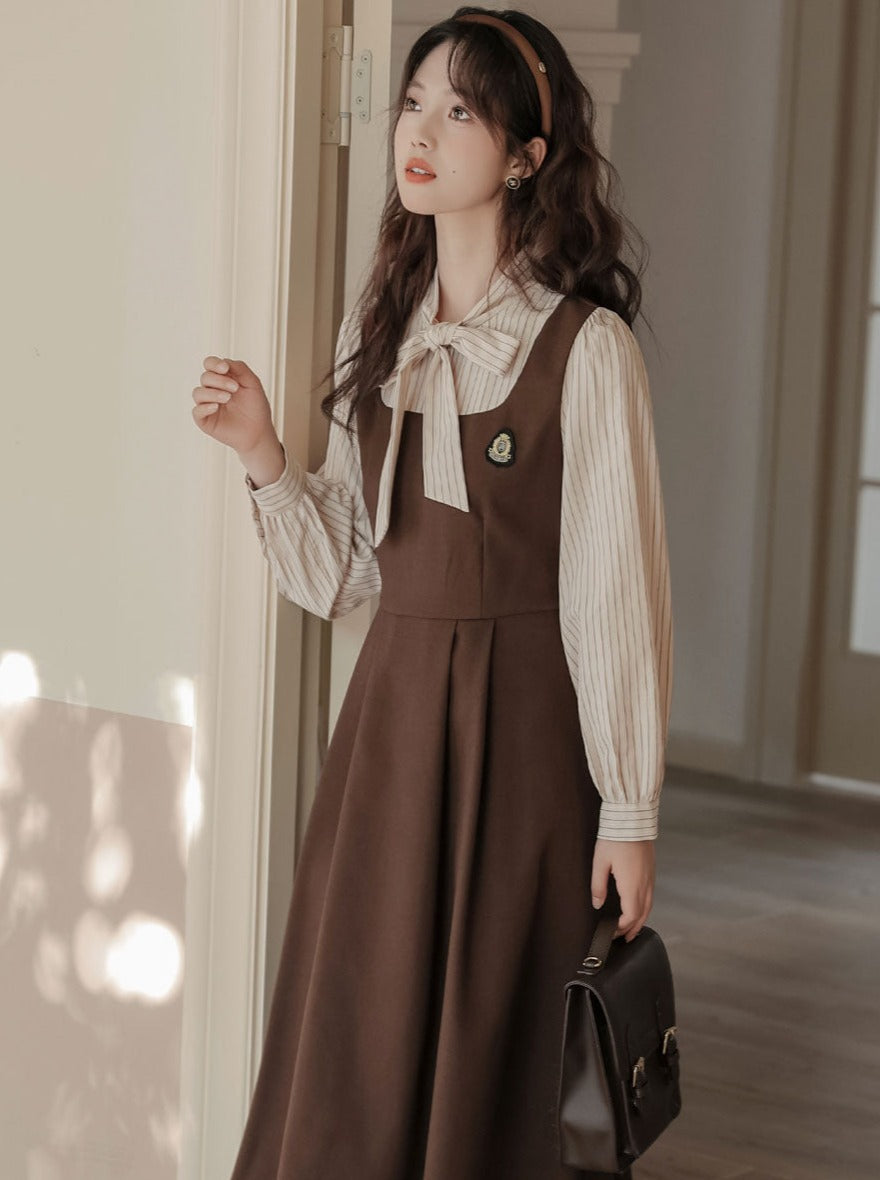 ストライプスタイルのドレス スプライシングフェイクカレッジ