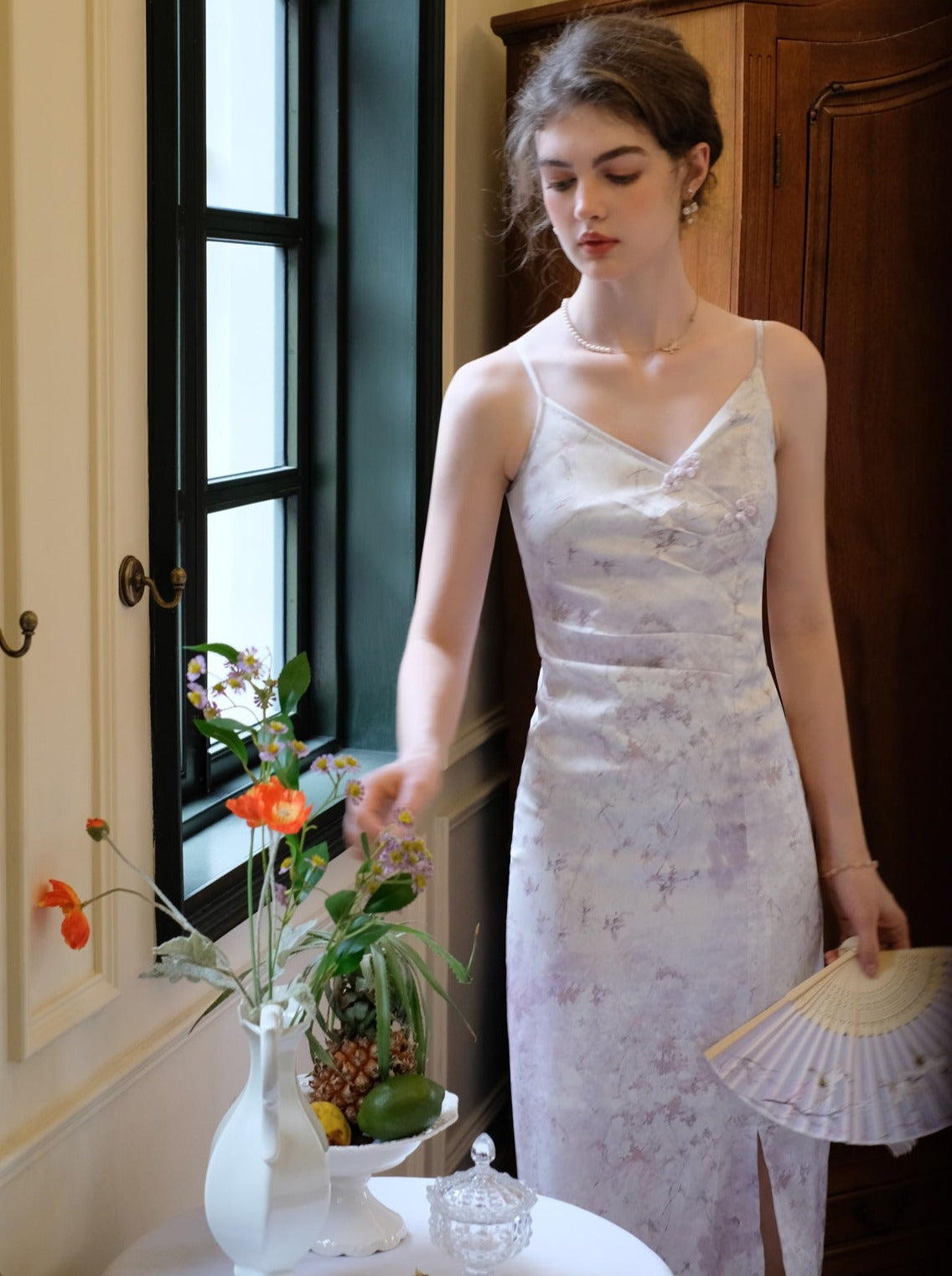 レトロなパープルフラワーのシアードレスカーディガンチャイナ