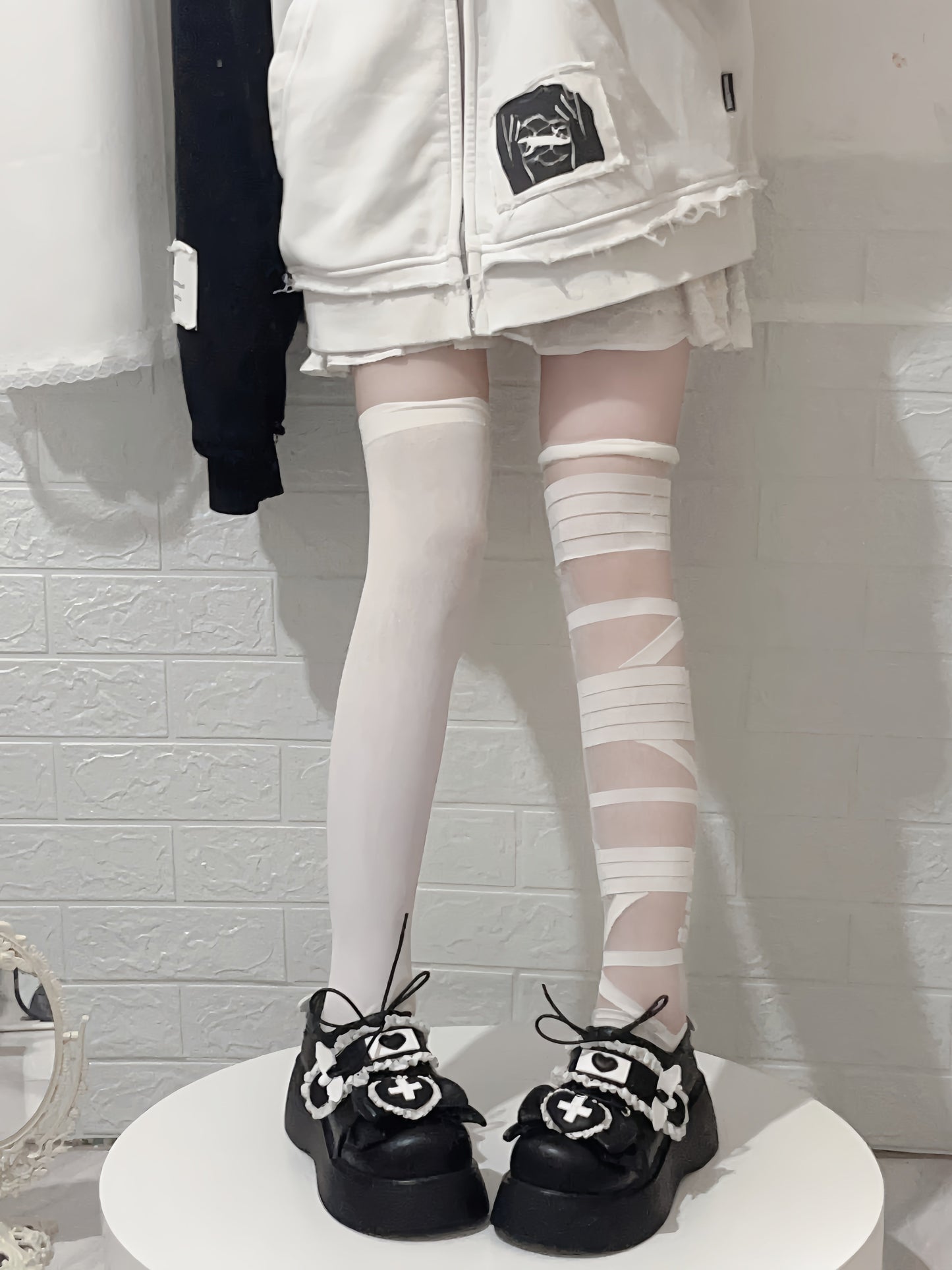 Medical Platform Love Shoes Band-Aid