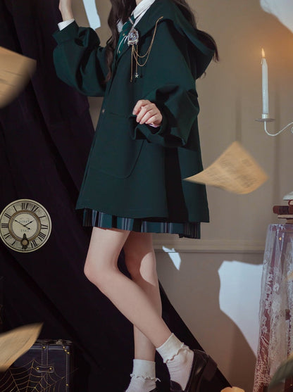 College Cloak Jacket Brooch Retro Magic + College