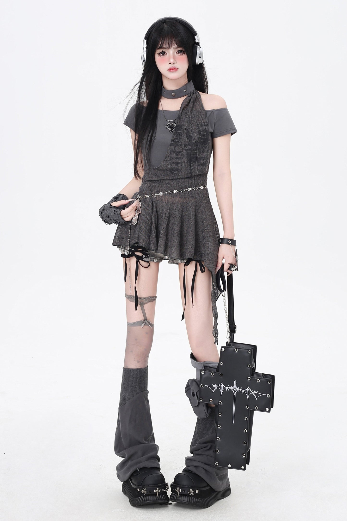 オフショルダー スリム ダーク スイート トップ