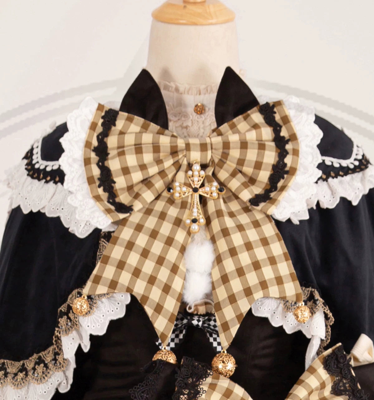 Ginger yellow gingham large neck bow sold separately