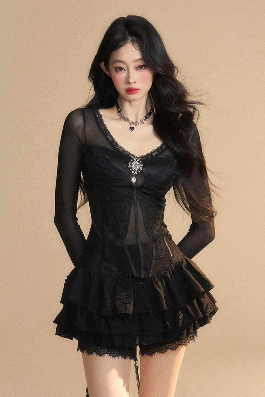 トップメッシュクランベリー 予約商品 オーストラリアンレース Vネック