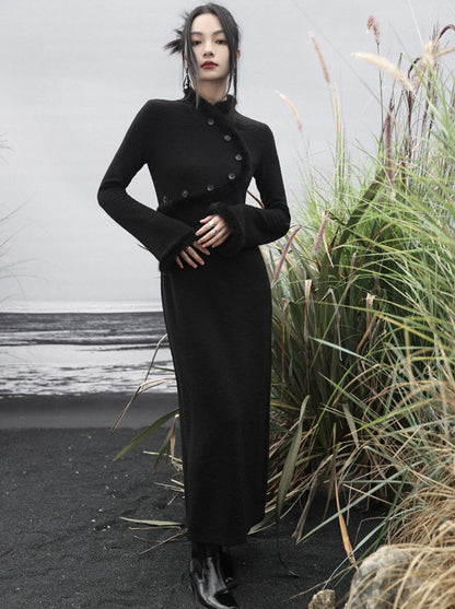 Slim Dress Dark Fur Button Knit