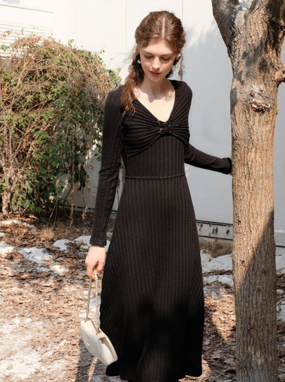 Long Slim Sonata Dress Queen Retro