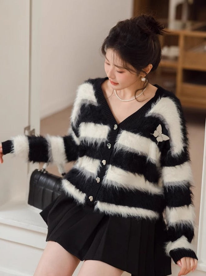 Gestreifter Schmetterlings-Chic-Shaggy-Cardigan