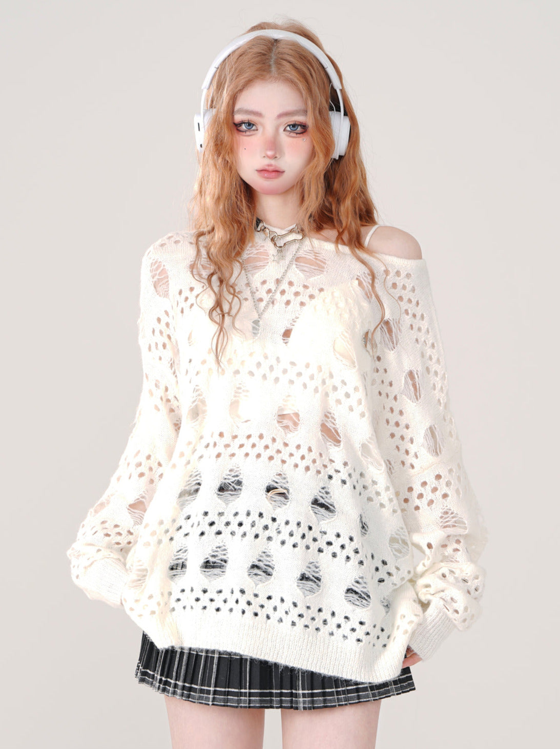 Ripped Cutout White Top Knit