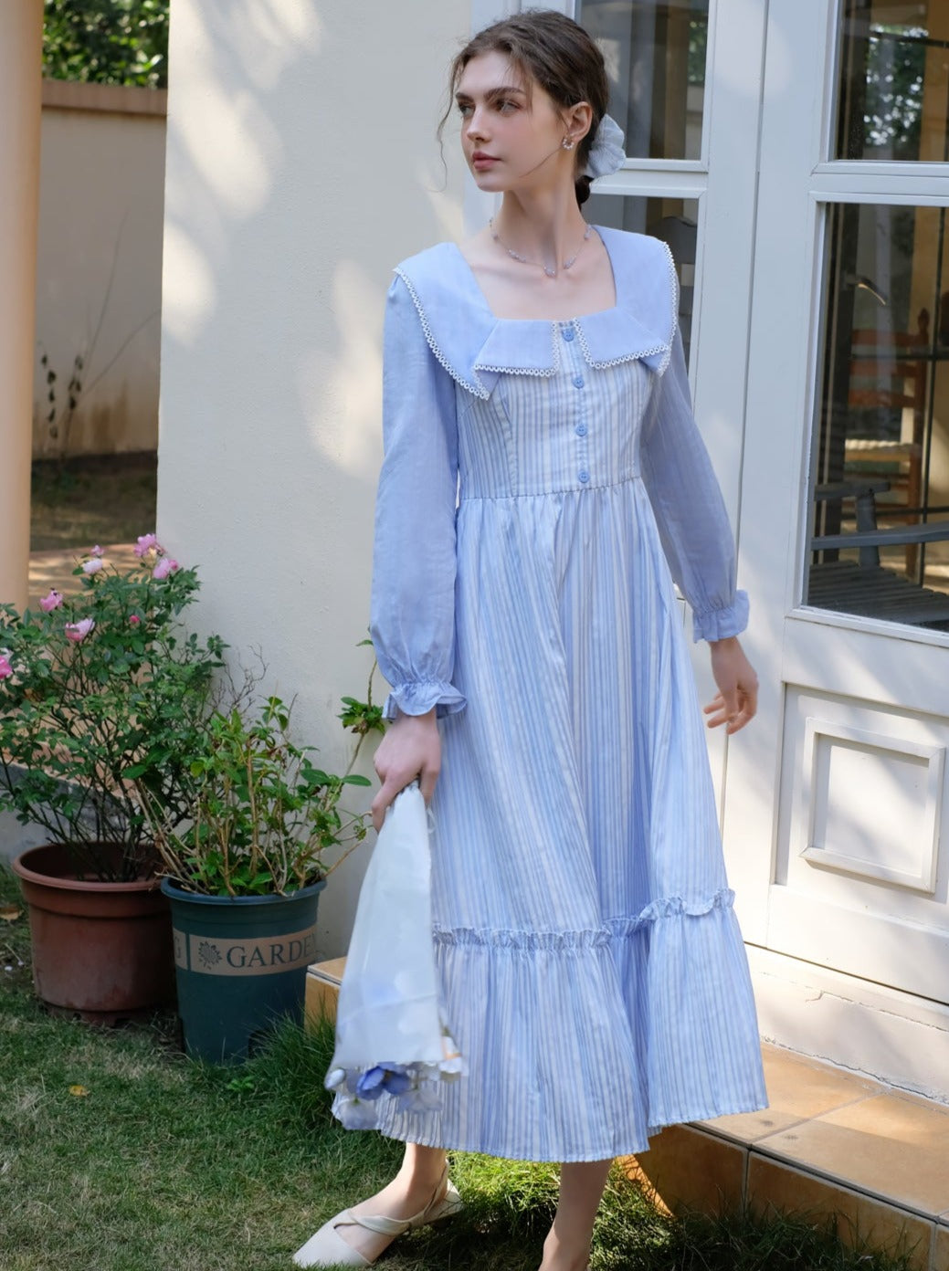 フレンチストライプフリルクイーンラペルサニードレスコースト