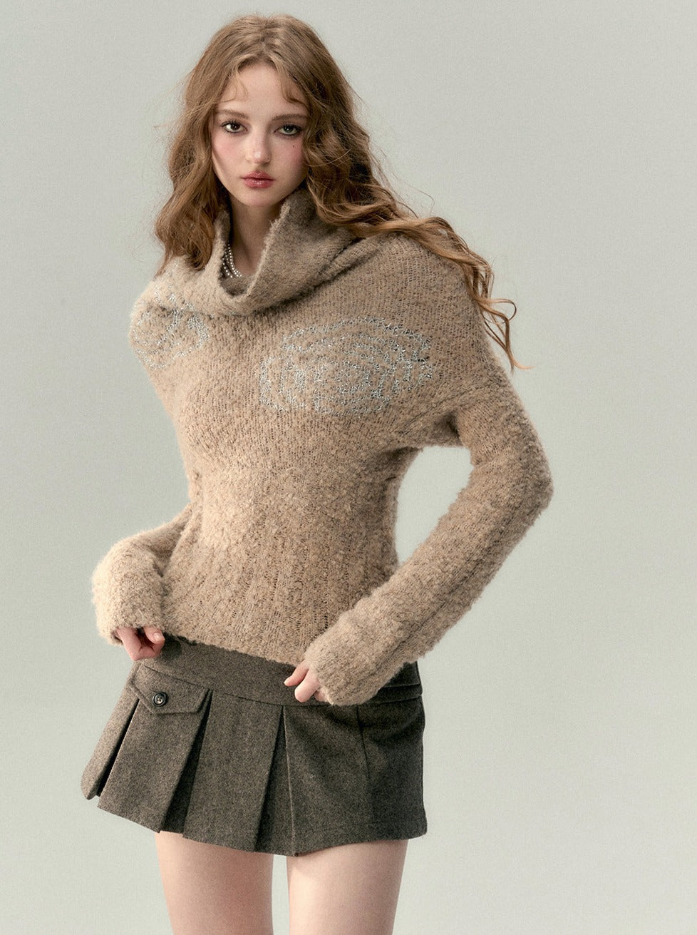 Mode Off-the-Shoulder Rose Top