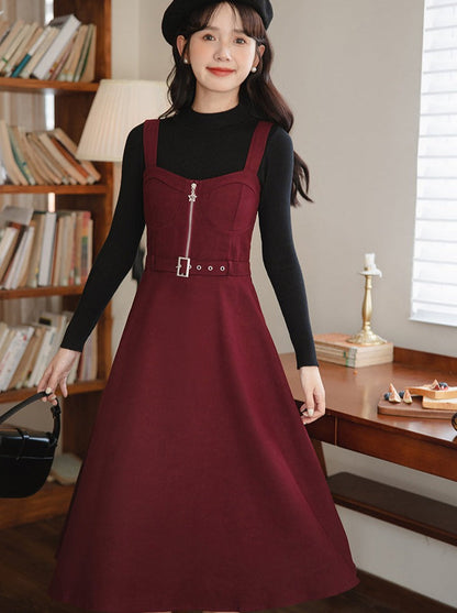 スリムニット レトロハーフ＋サスペンダー タートルネックスカート