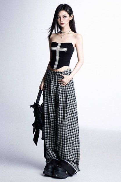 レッグチェックとブラックパンツ ホワイトワイド