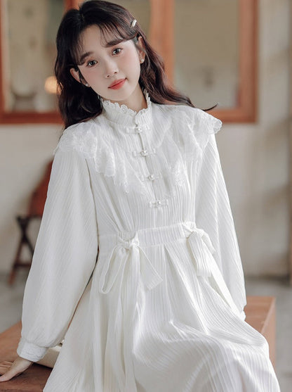 Spitzenkleid aus China mit Schleife in der Taille