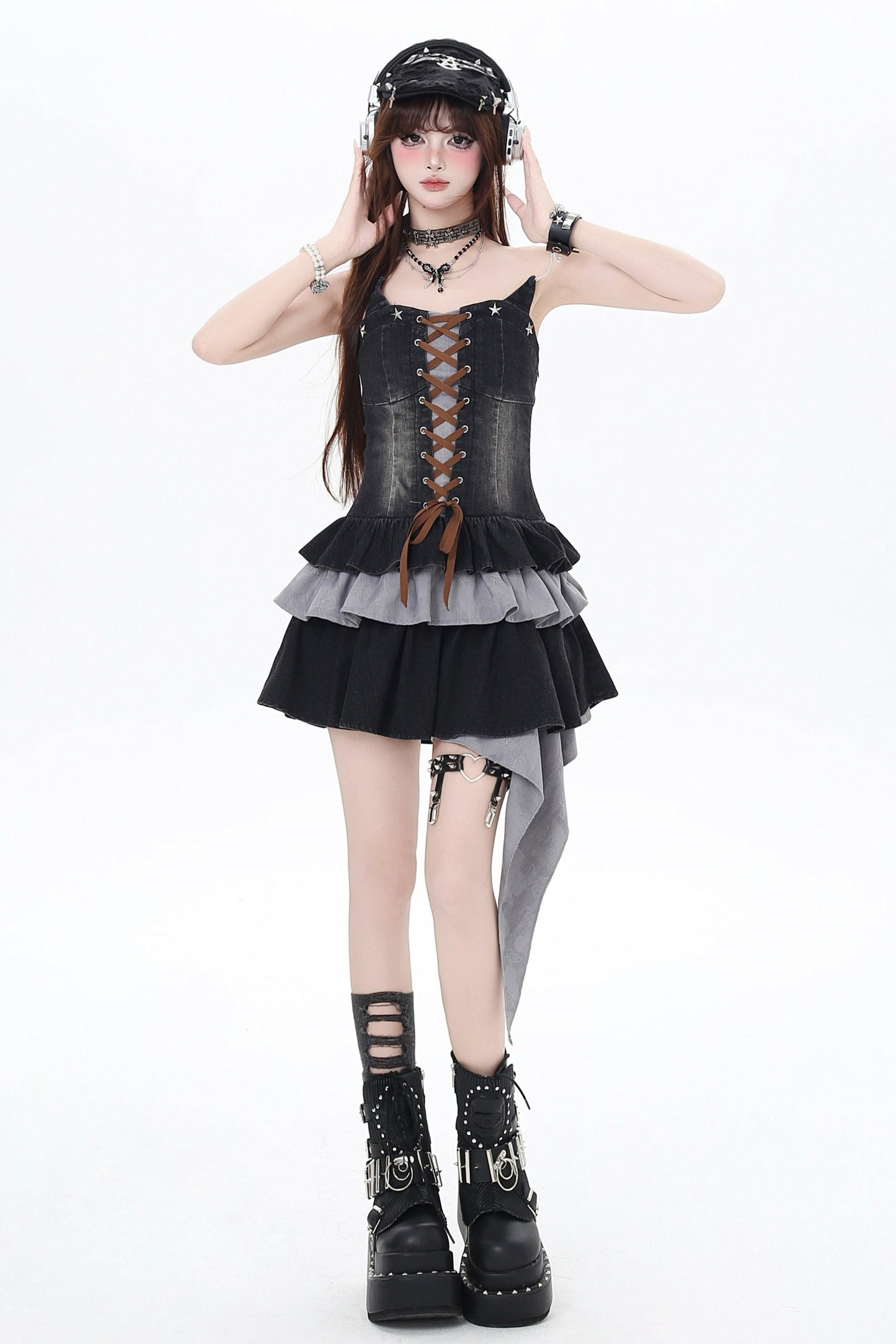 Schlankes Denim-Girl-Millennial-Spice-Kleid