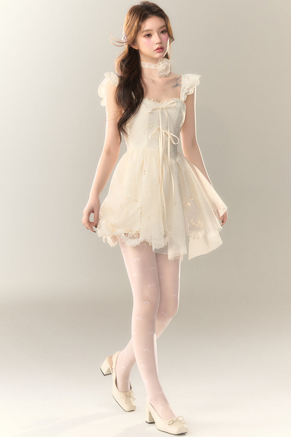 Stickereikleid Baumwolle Blume Weiß