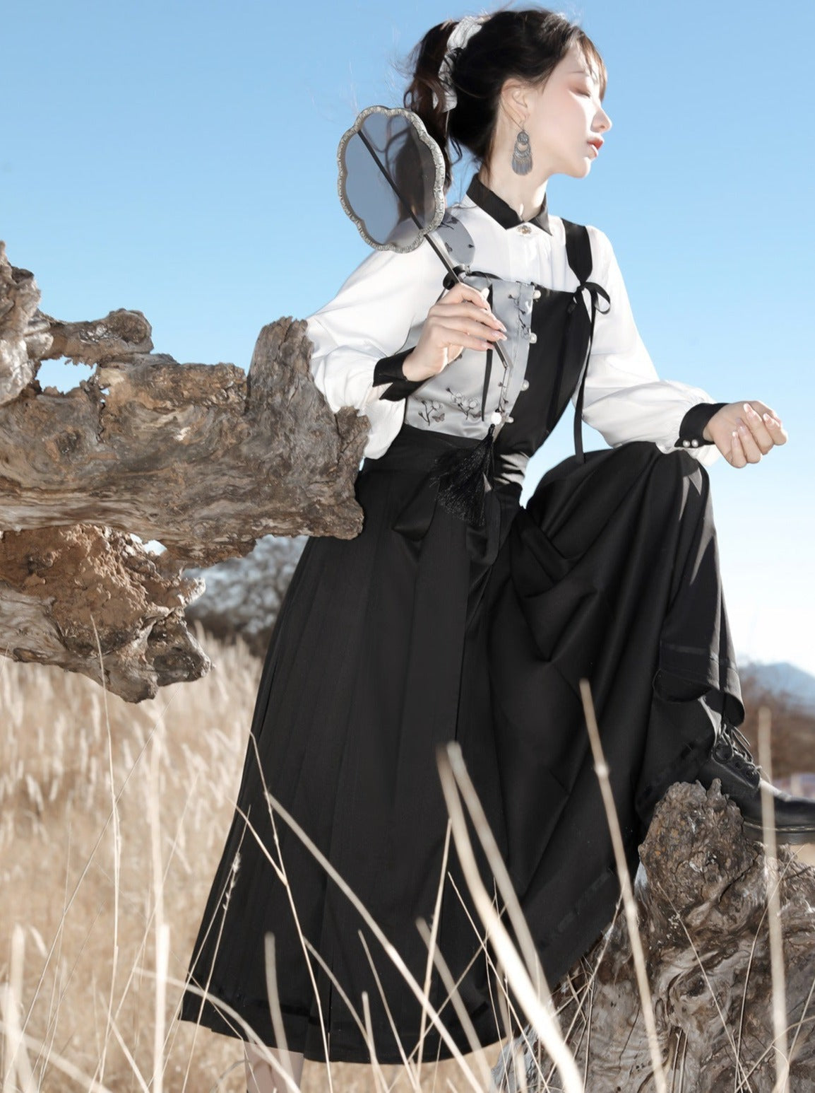 Suspenders Vest China + Blouse Flower Bi-color Asymmetrical Dark