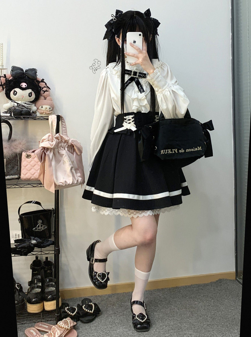 Race-up Waist Frill Chukart