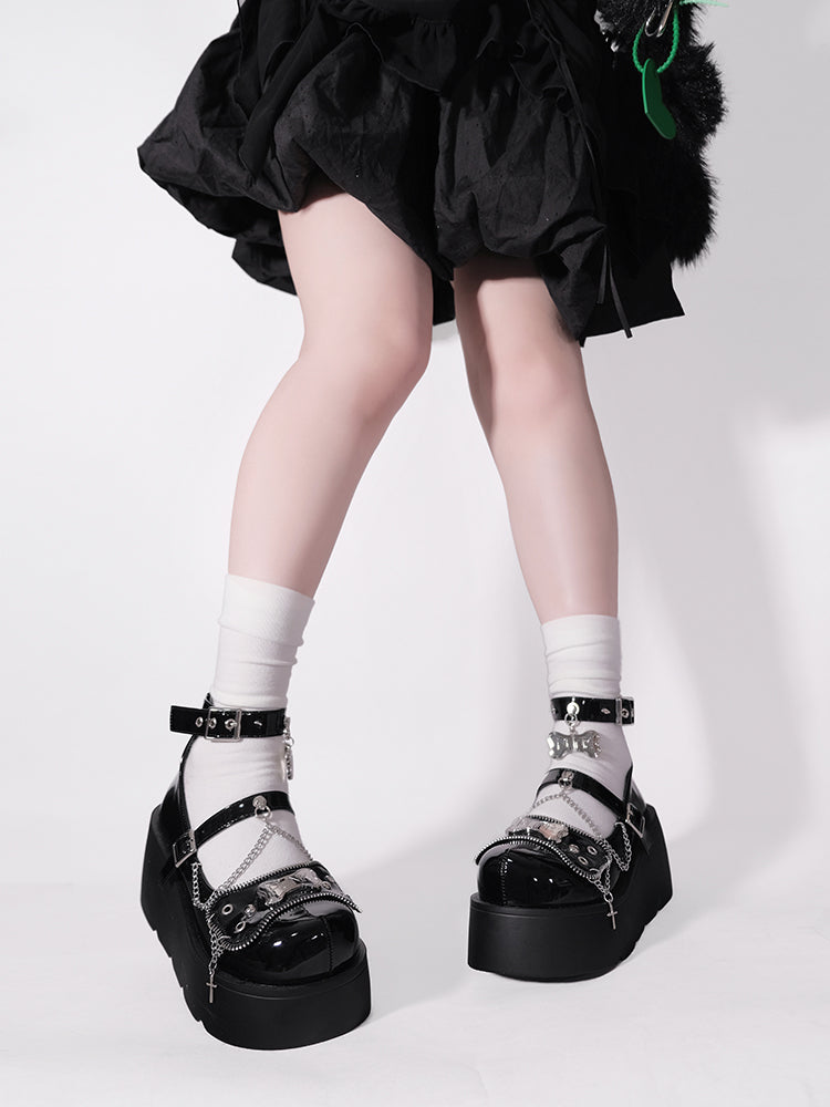 プラットフォームリベットパンクボーンミレニアムシューズ