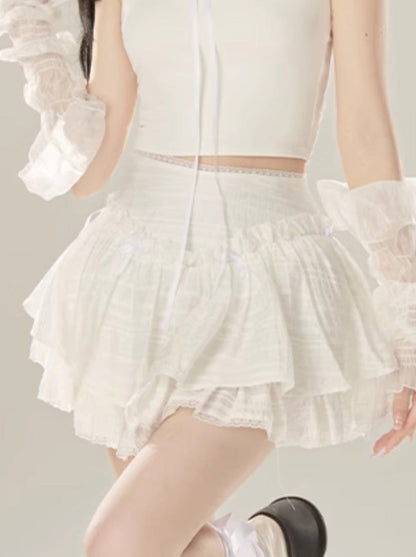 スカートレースホワイトケーキ