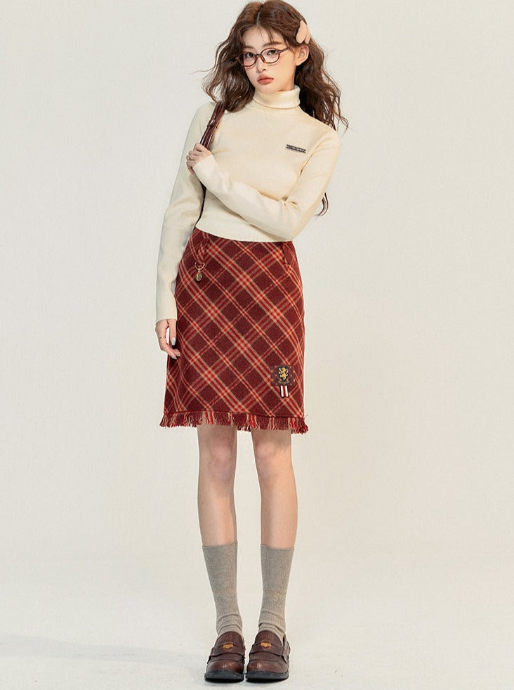 ワンポイントネックハイスリムトップス