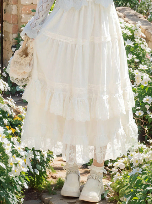 フェアリー風透かし編みニットカーディガン + キャミソールトップス + ロングケーキスカート