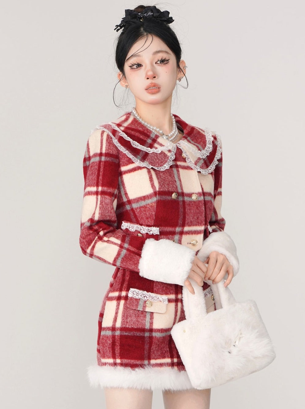 Retro-Jacke mit französischem Spitzenkragen und Karomuster + Doppelrock mit Pelzkaro
