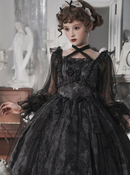 Dunkles Kleid Kleine Gothic Lolita Prinzessin