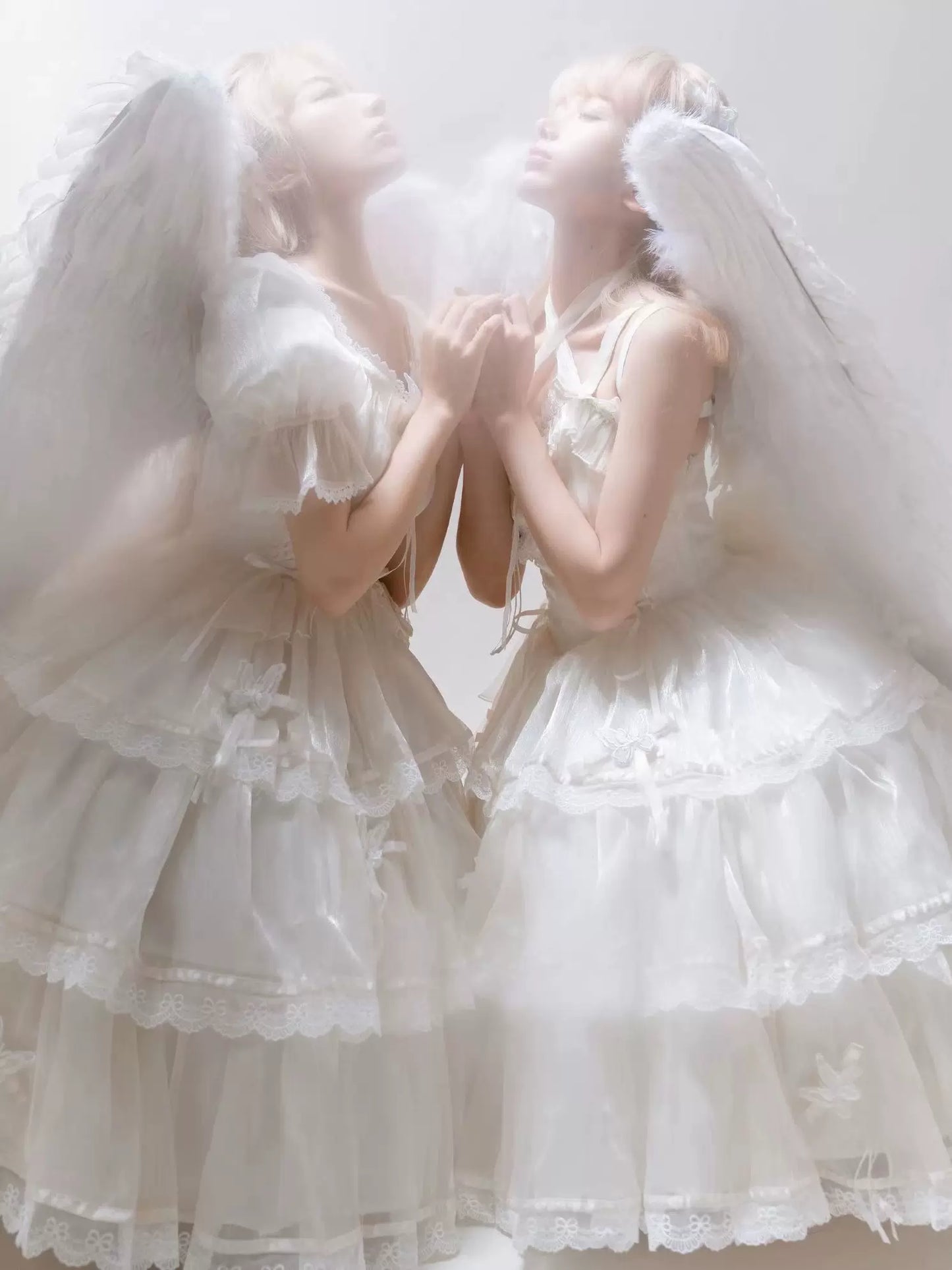 ロリータ+フラワードレス ホルターネック ウェディングドレス ライトサスペンダー