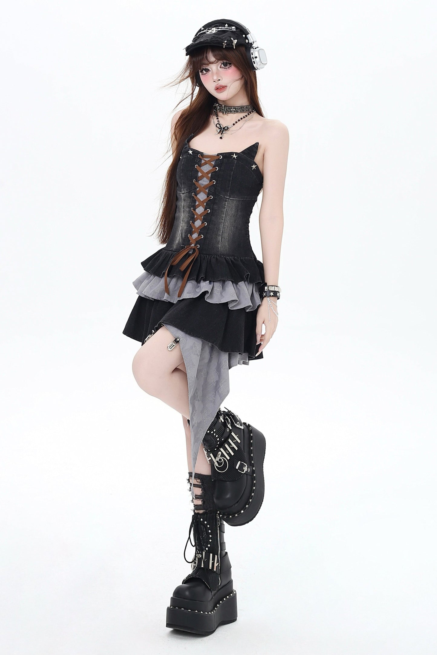 Schlankes Denim-Girl-Millennial-Spice-Kleid