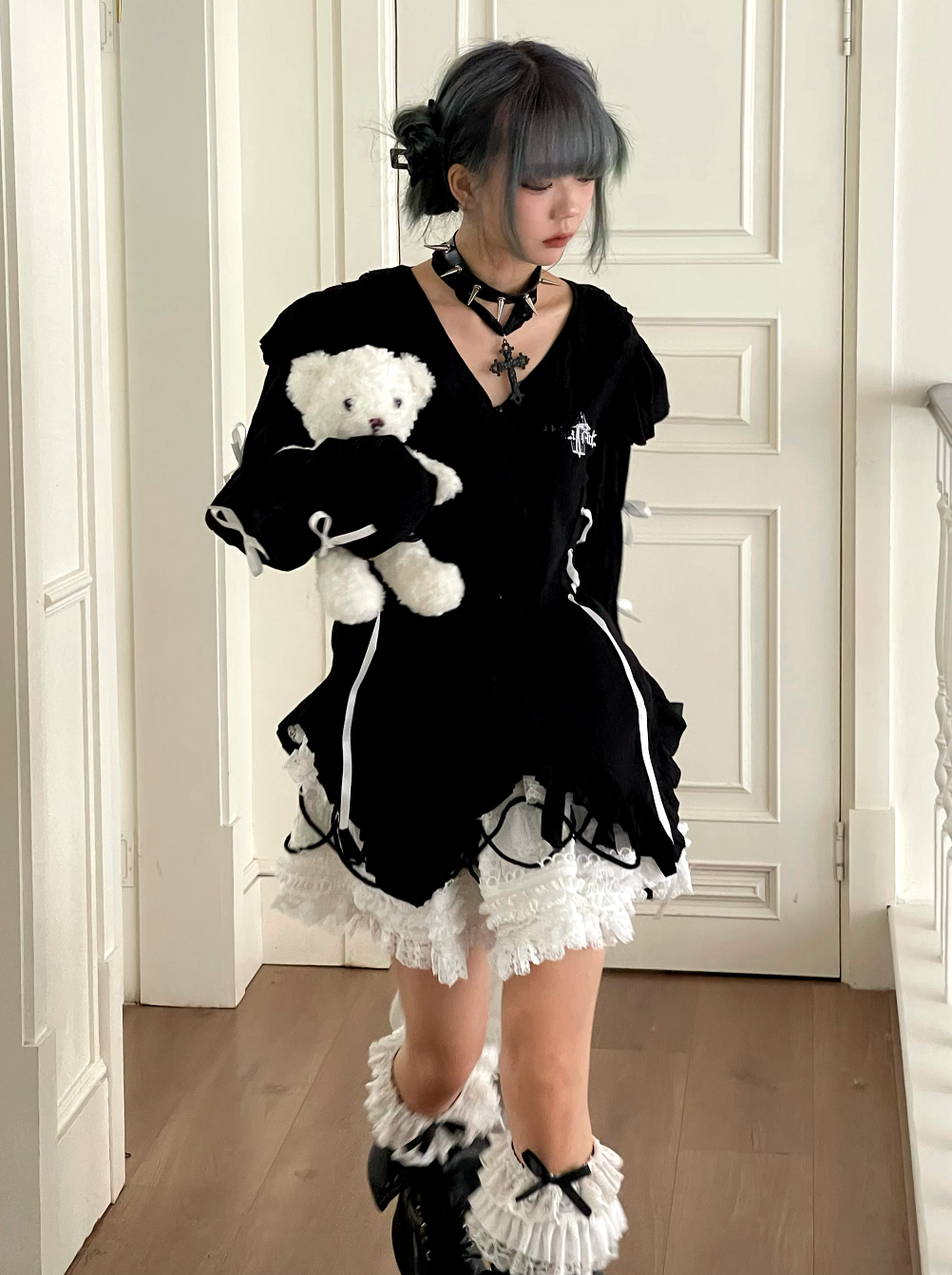 ウエストサブカルチャーパフシャツダークパターンリボンスリーブレース