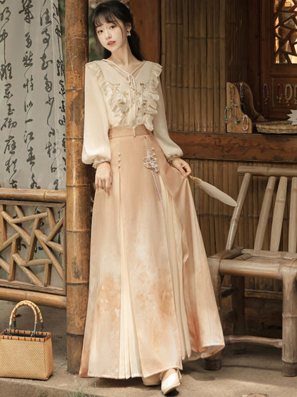 Plissierter Spitzenrüschen-China-Rock mit Schlitz, lang + Bluse