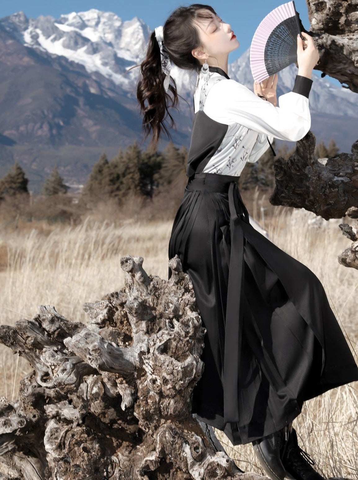 Suspenders Vest China + Blouse Flower Bi-color Asymmetrical Dark