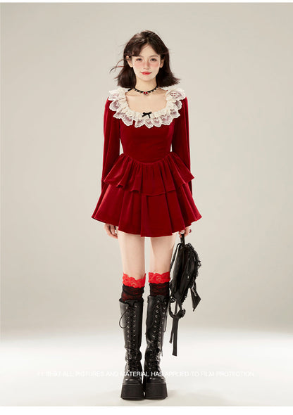 レッドカラードレス レーズンベルベット