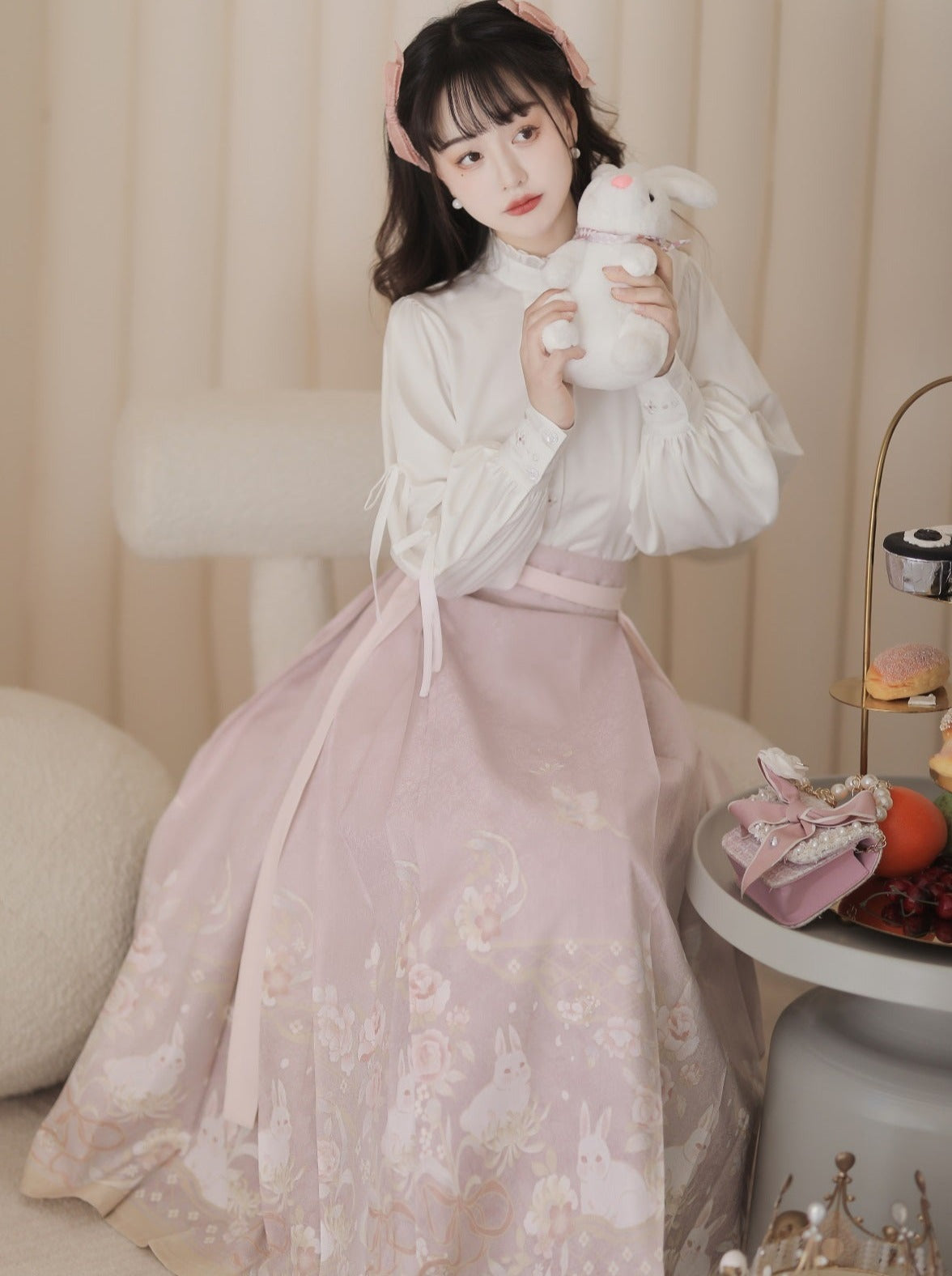 Bluse Sweet Neck Ruffle + Rabbit China Rock