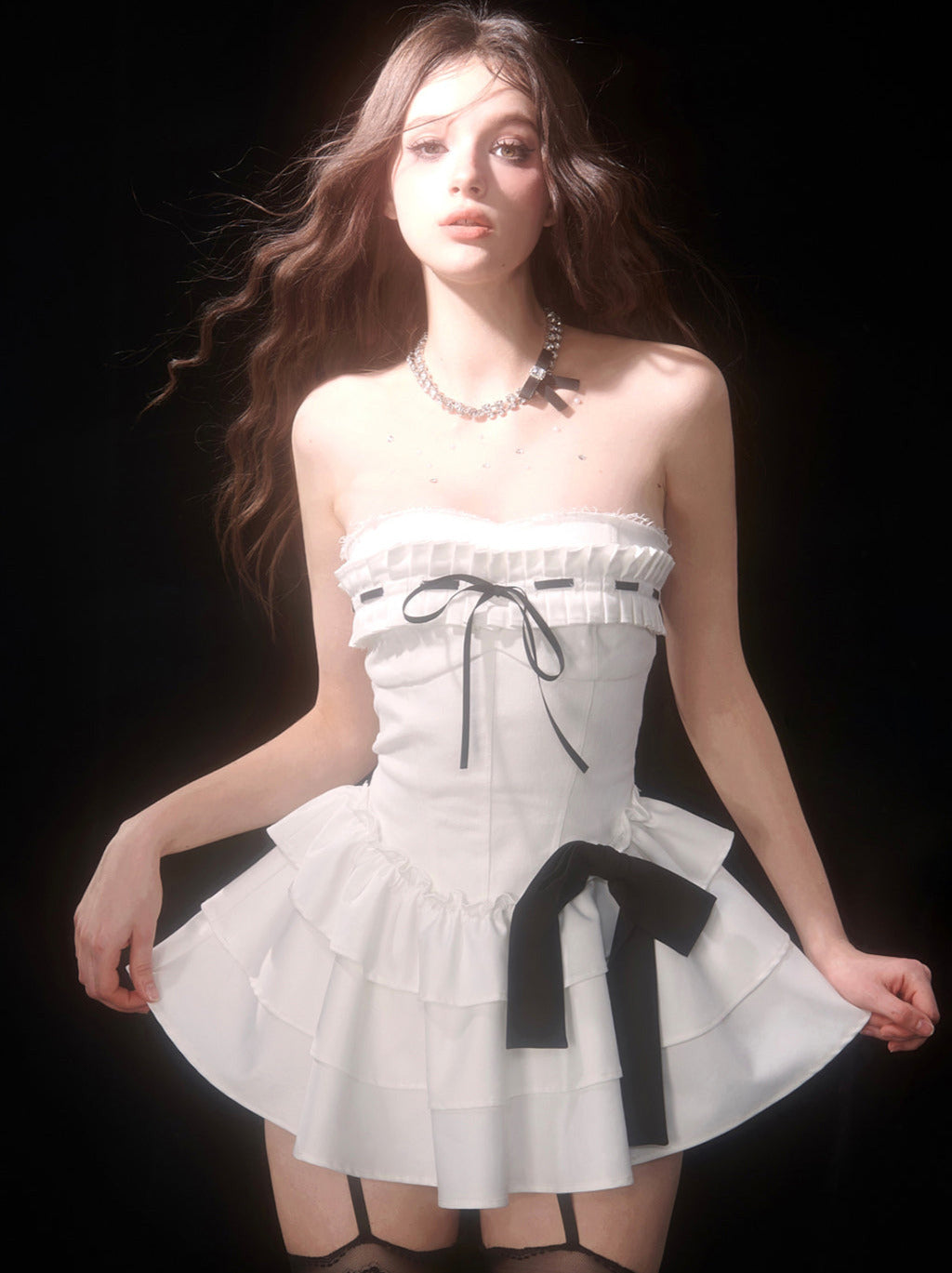 ハイブラックドレス ホワイトエンドフリルケーキリボンチューブ